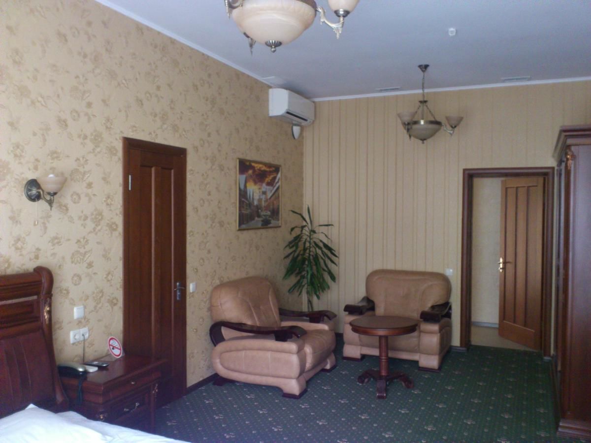 Отель Гостиница Статус Полтава